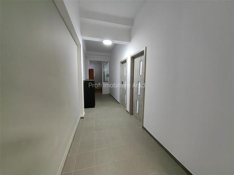 Spatiu de birouri sau cazare muncitori - 10