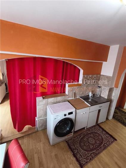 Comison 0 ! Apartament 2 camere cf 1 decomandat zona Micro 3 - 8