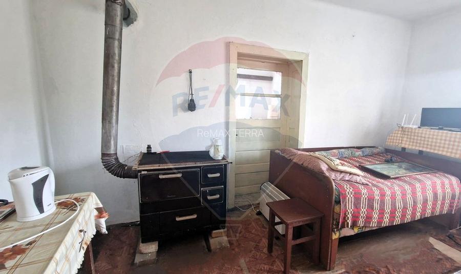 Casa de vanzare in Chelinta, jud. Maramures – teren generos - 8