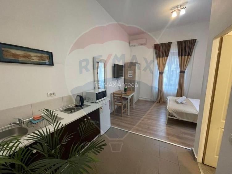 Hotel 29 camere de vânzare în zona P-ta Unirii - 9