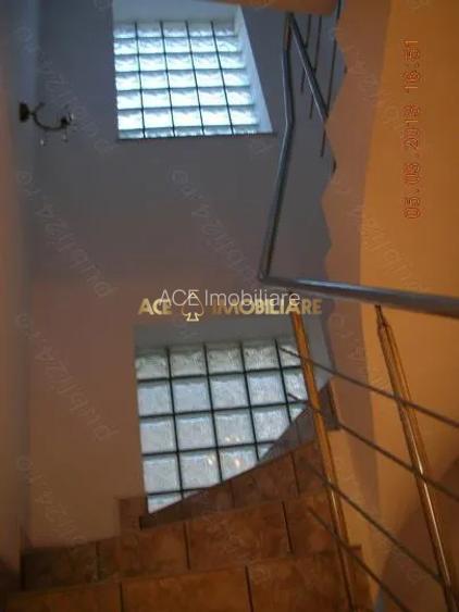 Vila 5 Camere | Spatiu birouri | Centrala Termica | Metrou  - 8