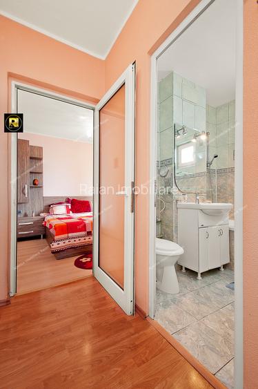 Vanzare apartament 4 camere, in Galati, blv. Brailei, sup.104 mp, mobilat - 14