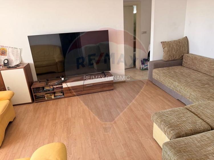 Apartament 4 camere Micalaca - zona 300 Malul Muresului - 2
