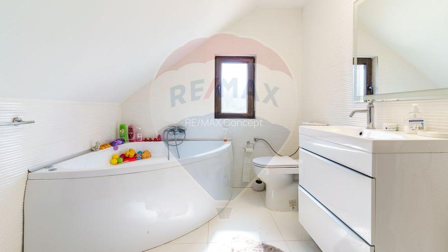 Casă / Vilă indiviuala cu panorama, Faget - 4