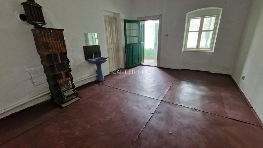 🏡 De vânzare – Casă boierească, Sat Giulvăz (jud. Timiș)- 717 - 8