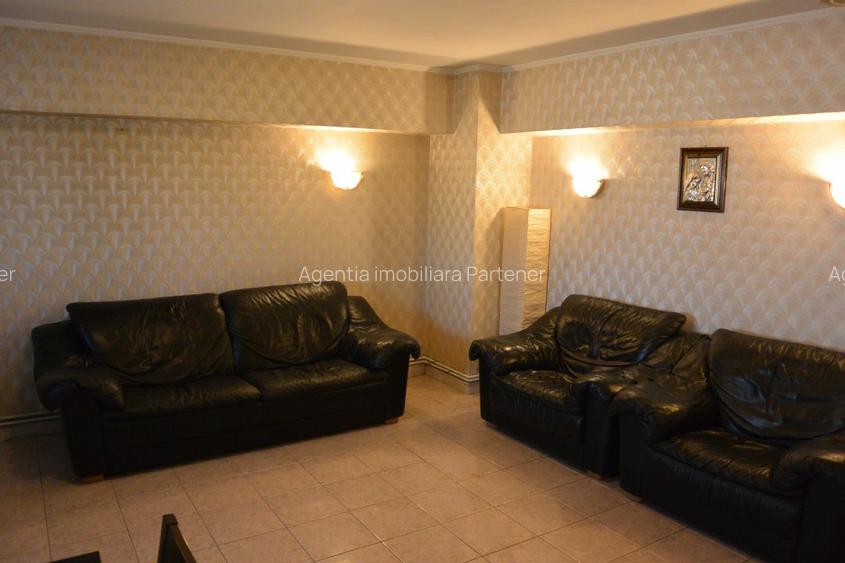 3 camere UltraCentral , zona Bancorex , liber / mobilat / utilat ! - 3