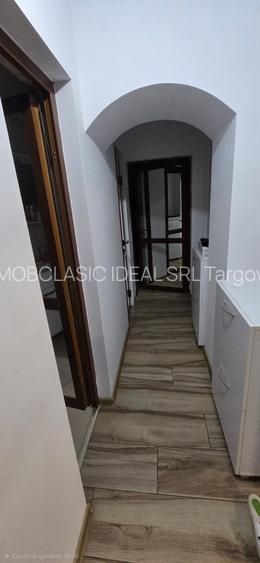 Etaj1, ULTRACENTRAL Târgoviște,  vanzare apartament 2camere - 3
