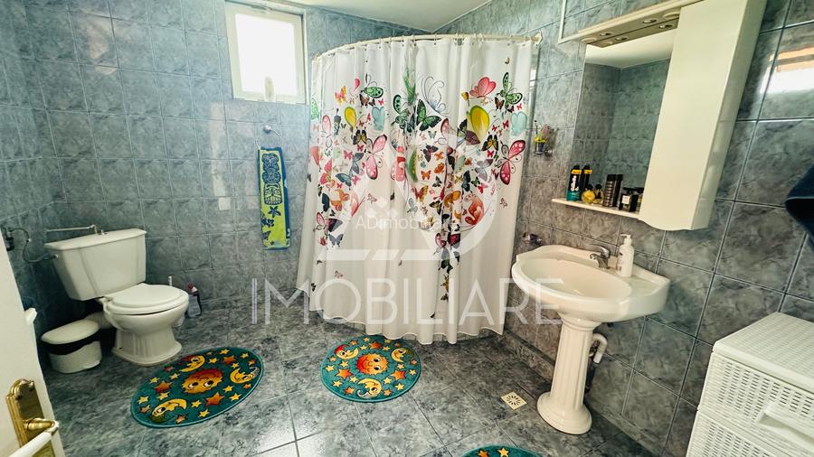 Vânzare vilă spațioasă în Târgu-Jiu , Bld Ecaterina Teodoriu - 11