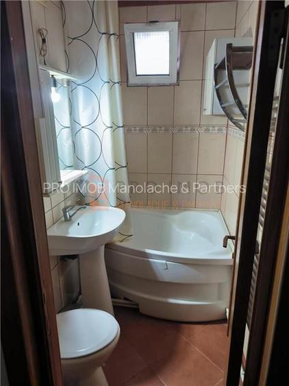 Apartament 3 camere confort 1 decomandat zona Micro 3 - 8