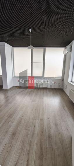 Spatiu comercial 2 etaje stradal, compartimentat - 5