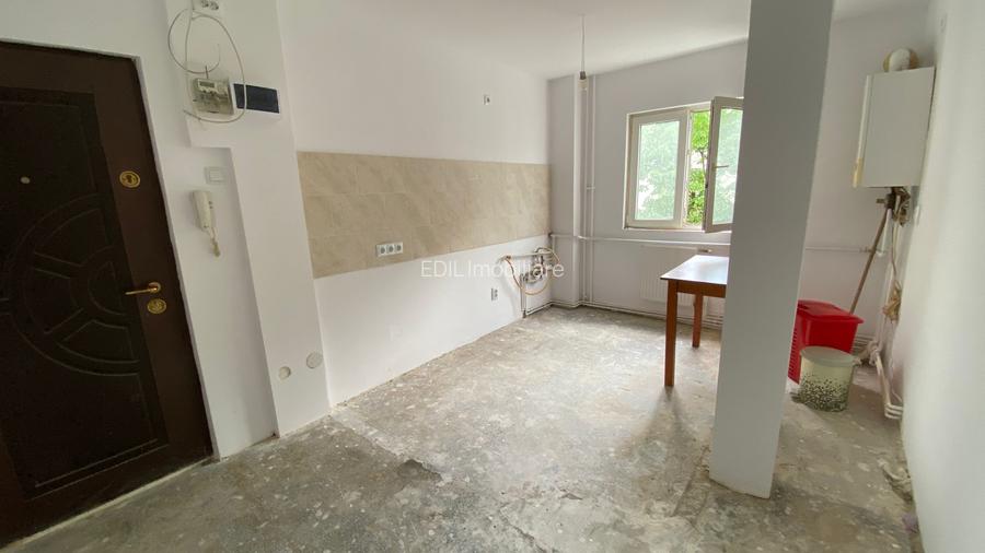 Apartament cu 3 camere Manastur , et 2/4 , zona Piata Flora - 6
