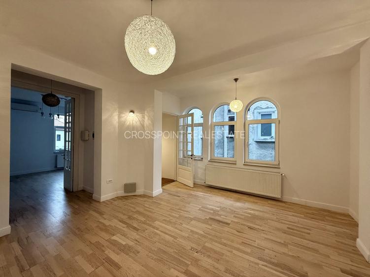 Capitale / Vilă interbelică restaurată - 11