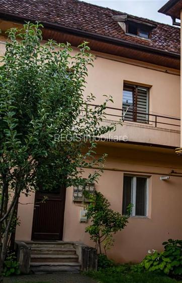Apartament 3 camere la casa, 200 m de Poarta Schei - 9