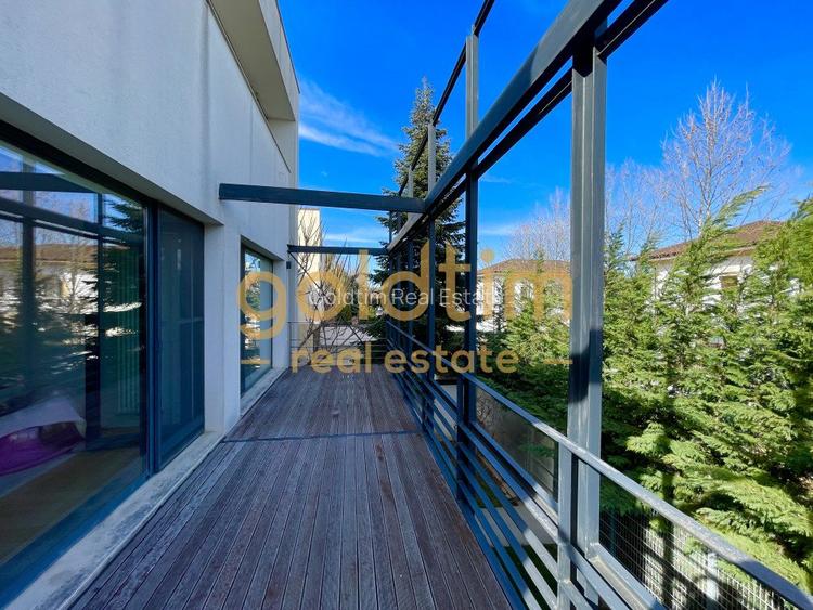 SUPERB/ ESQUISITE DESIGN/ GARDEN/ PARKINGS/ IANCU NICOLAE - 31