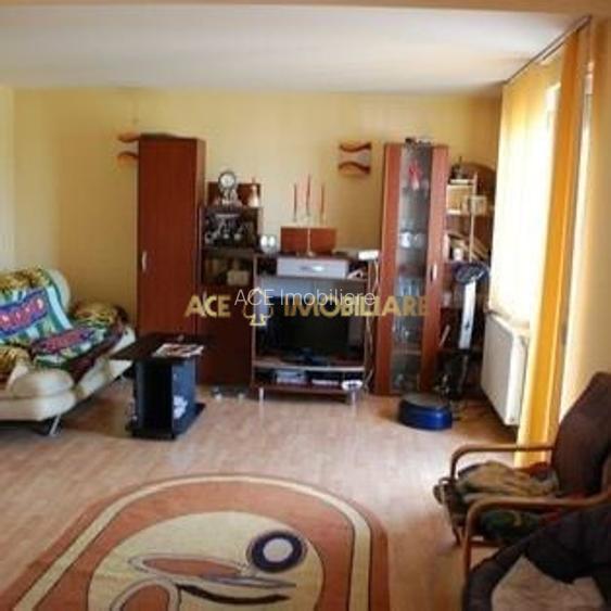 Casa 6 Camere de vanzare | Ilfov | Rosu | Gradina | Curte proprie - 8