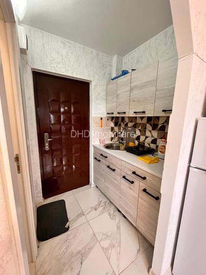 Cameră de cămin cu baie proprie,etaj 2,zona Mihail Sturdza,etaj 2,cu chiriaș - 4