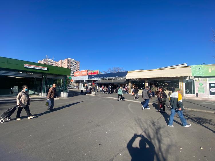 Spatiu comercial de inchiriat in Piata Moghioros, sector 6 - 4
