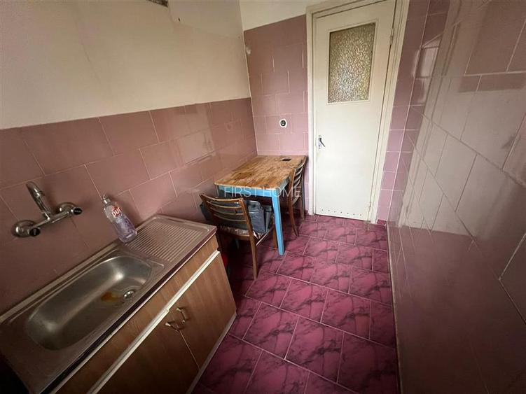 Apartament 4 camere, etaj 1/4, zona Mausoleul Eroilor - Sud - 7