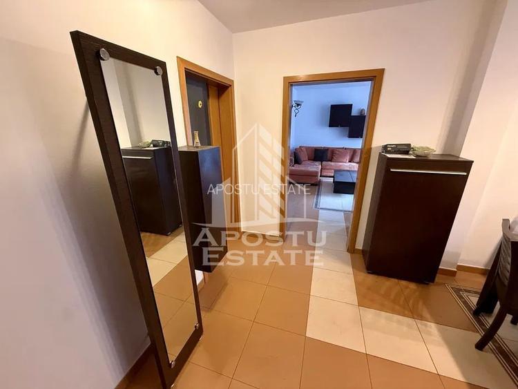 Apartament cu 4 camere, zona Circumvalatiunii, Centrala Proprie - 3