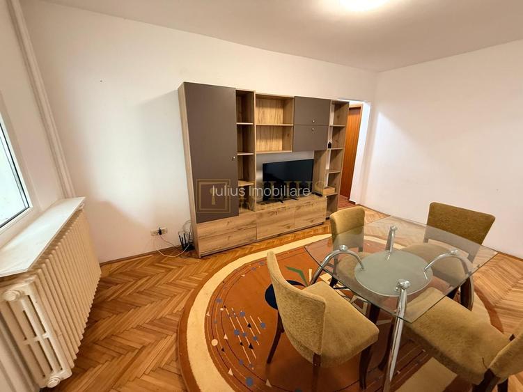 3 camere, Dacia-Circumvalatiunii, vis a vis de Scoala generala nr. 18 - 2