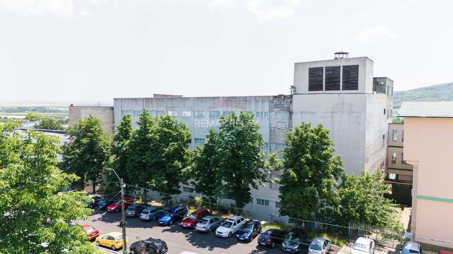 Spațiu Industrial de Închiriat între 1.140 - 4.623mp - Huși - E581 - 4
