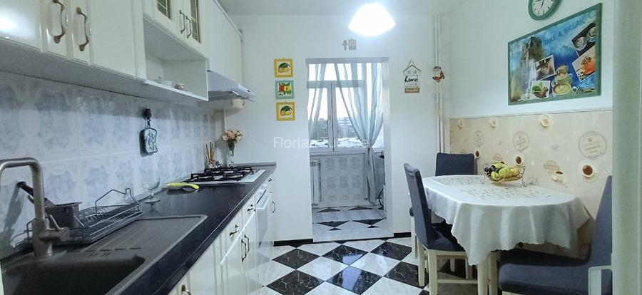 Vând apartament în Tulcea, str Podgoriilor