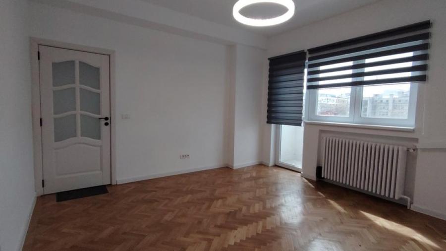 GM1736 Inchiriere apartament Unirii-Traian nemobilat 5 camere , totul
