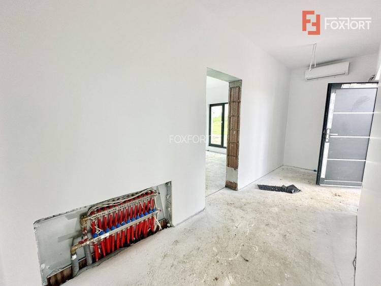 Casa individuala cu 4 camere - Toate utilitatile + Asfalt - Mosnita Noua - 11