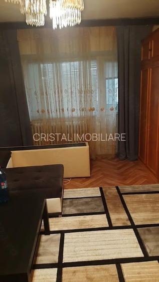 Garsoniera spatioasa, etaj 8/8, mobilata complet, Vitan Mall - 2