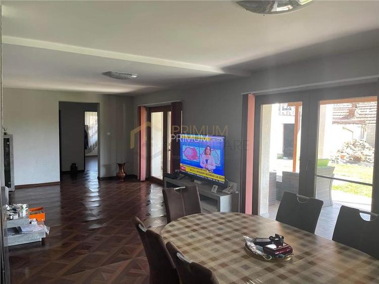 RONAT - Casa Individuala - 6 cam - 3 bai - Piscina - Terasa - Garaj 56mp - Panou - 6