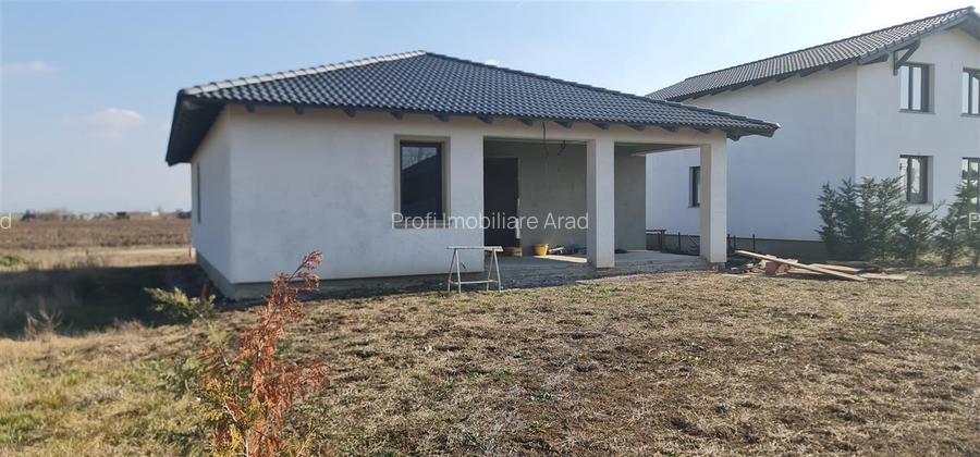 Casa noua Parter, 10 min. de Podgoria, loc. Zimand Cuz - 4