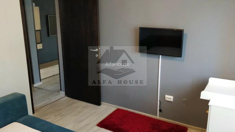Apartament cu patru camere, zona Florilor-Craiter 80 mp - 3