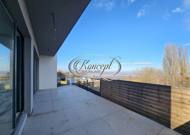 Locuinta D+P+1 Feleacu cu spatii vitrate ample - 11