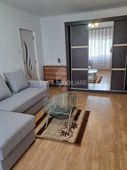 Apartament o camera în zona CALEA FLORESTI - 12