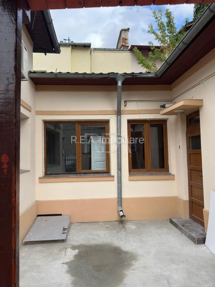Casa 3 Camere - 95mp - ideală pentru activitate comercială - 7