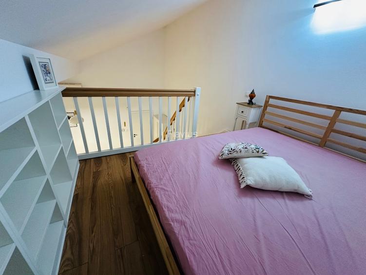PROPRIETAR Închiriez apartament tip STUDIO, la curte, zona VOX - 9