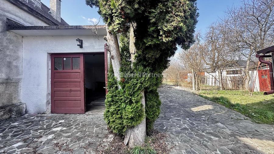 Suprafata generoasa de teren - 15