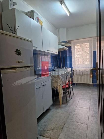 Garsoniera mare Crangasi - 4