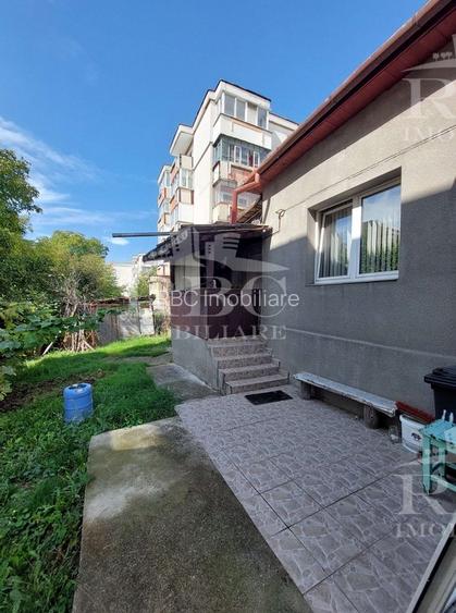 Casa veche cu teren 304 mp Intre Lacuri - 10