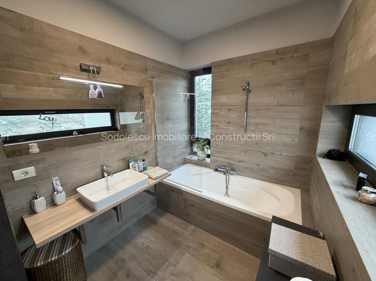 Duplex modern – arhitectură contemporană, spații luminoase - 9