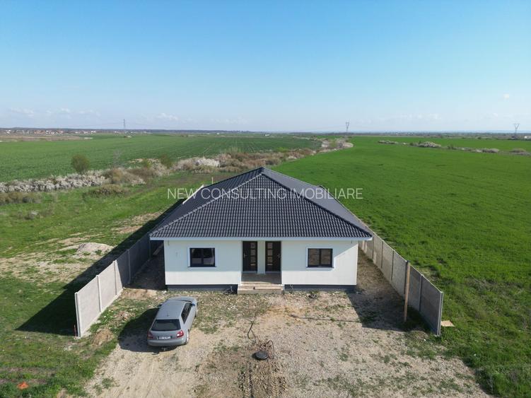 Casă Modernă de Vânzare 3 Camere, 2 Băi, Terasă Acoperită Zona în Dezvoltare - 6