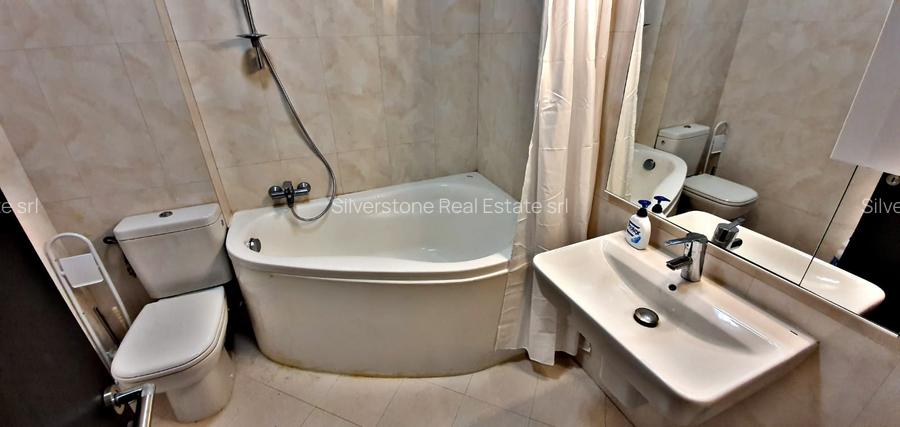 Rara! NORTH AREA LAKE VIEW, 3 parter cu terasa spatioasa catre gradina splendida - 11