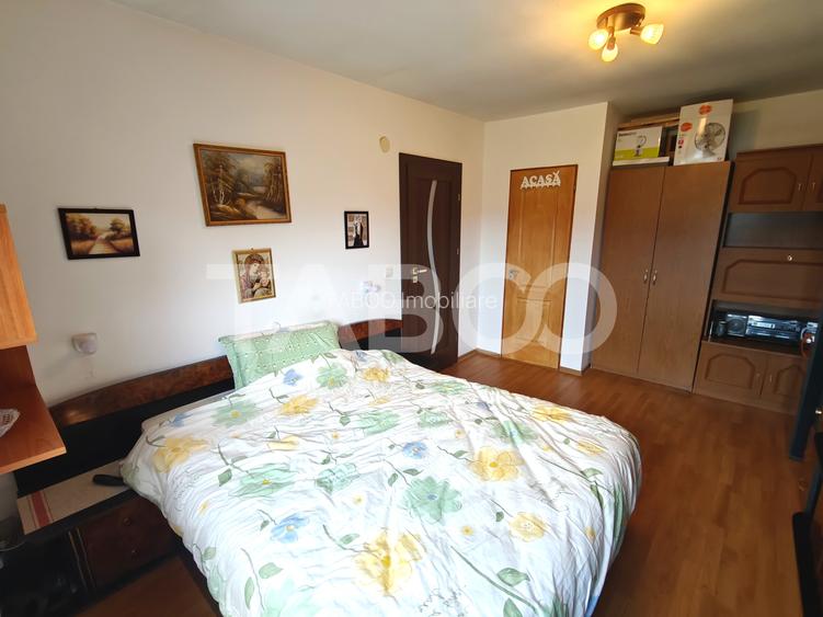 Apartament 2 camere cu balcon de vanzare -complet mobilat - COMISION 0 - 11