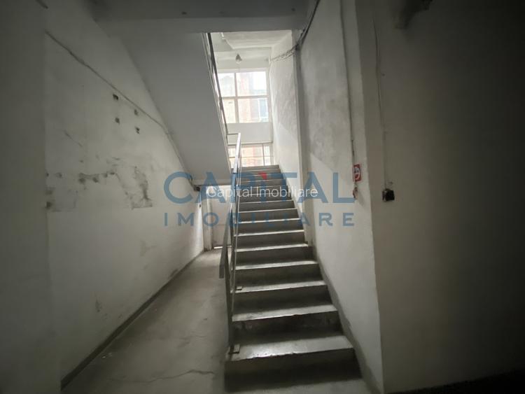 Spatiu Comercial de inchiriat Piata 1 Mai, 240mp, parter - 5