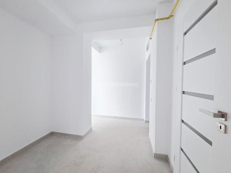 1 cam BLOC NOU pt birou sediu de firma sau diferite activitati - 7