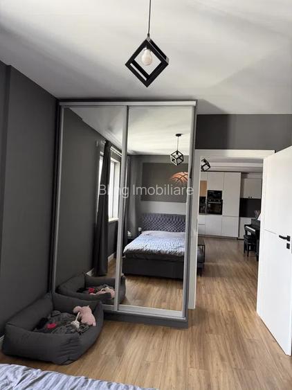 Apartament cu 2 camere, 55 mp, balcon, zona Reprezentantei BMW - 5