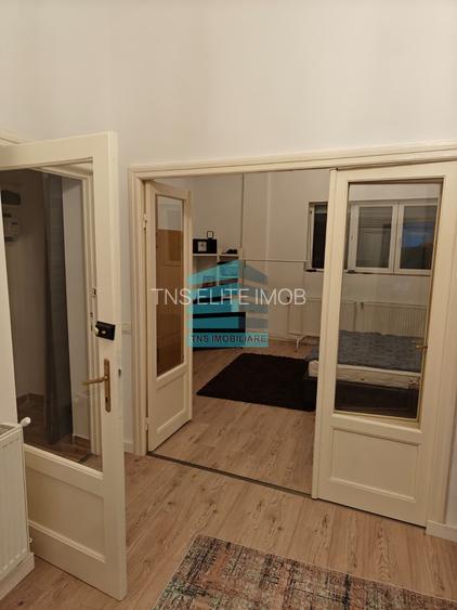 2 Cam- Calea Calarasilor- Unirii- Mobilat-utilat- 50 mp- Mutare rapida - 7