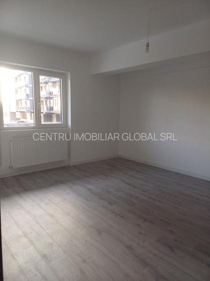 Apartament 2 camere de vanzare - 18