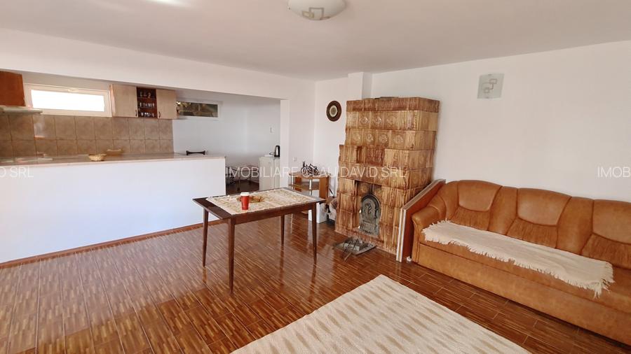 CASA MARE - INTIMA CU PEISAJ -  CHEIA JUD. PRAHOVA - 5