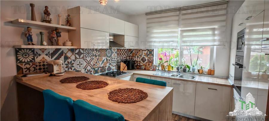 Vila 14+ camere 970mp, teren 1045mp, pt ninim 2 familii, mobilata/utilata, 2 gar - 22